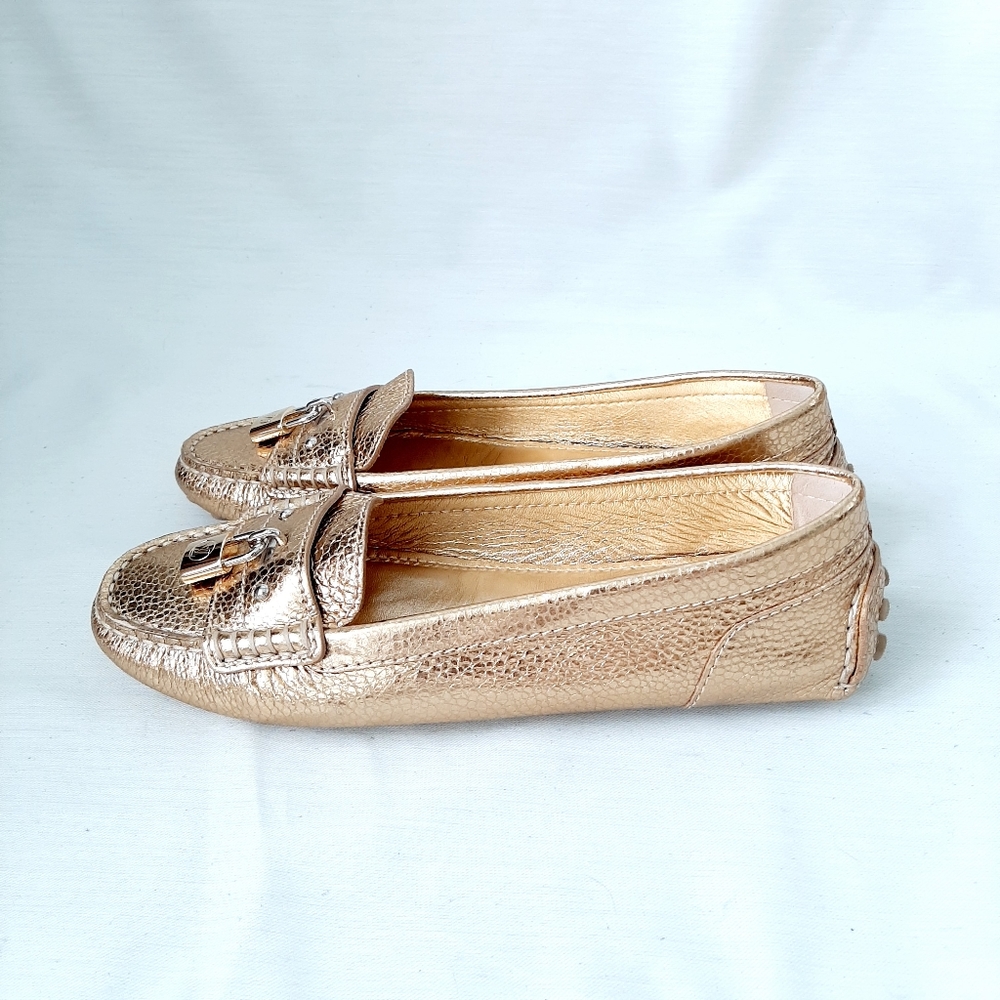 Louis Vuitton authentic NWOT gold lock loafers - Picture 2 of 9